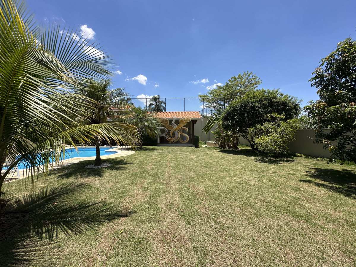 Chácara à venda com 3 quartos, 287m² - Colinas do Mosteiro de Itaici,Indaiatuba