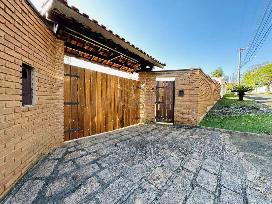 Chácara à venda com 3 quartos, 180m² - Colinas do Mosteiro de Itaici,Indaiatuba