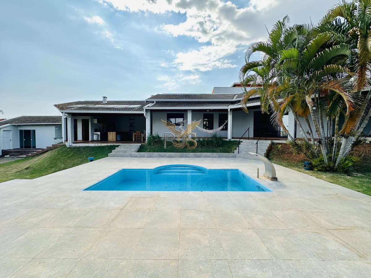 Chácara à venda com 3 quartos, 430m² - Colinas do Mosteiro de Itaici,Indaiatuba