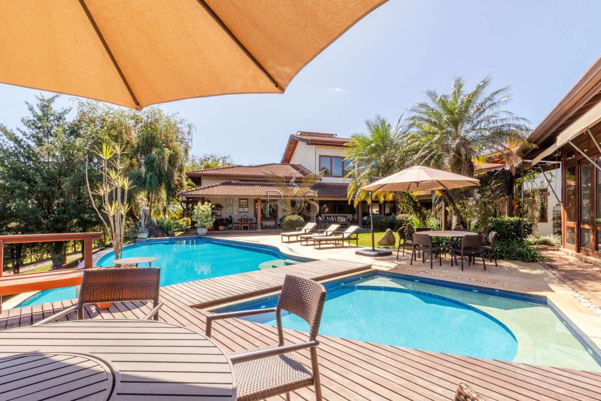 Chácara à venda com 4 quartos, 970m² - Colinas do Mosteiro de Itaici,Indaiatuba