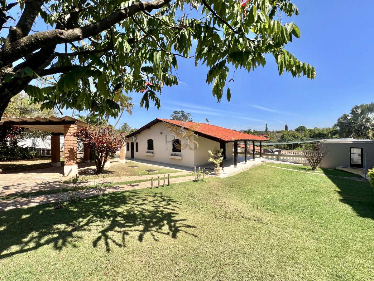 Chácara à venda com 4 quartos, 325m² - Colinas do Mosteiro de Itaici,Indaiatuba