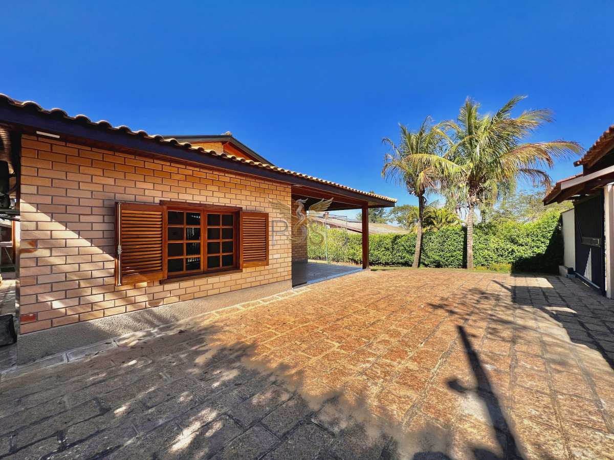 Chácara à venda com 5 quartos, 260m² - Colinas do Mosteiro de Itaici,Indaiatuba