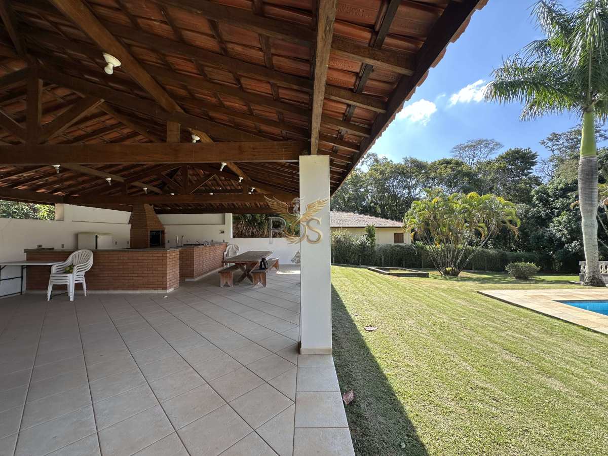 Chácara à venda com 5 quartos, 550m² - Colinas do Mosteiro de Itaici,Indaiatuba