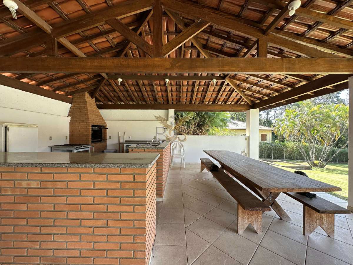 Chácara à venda com 5 quartos, 550m² - Colinas do Mosteiro de Itaici,Indaiatuba