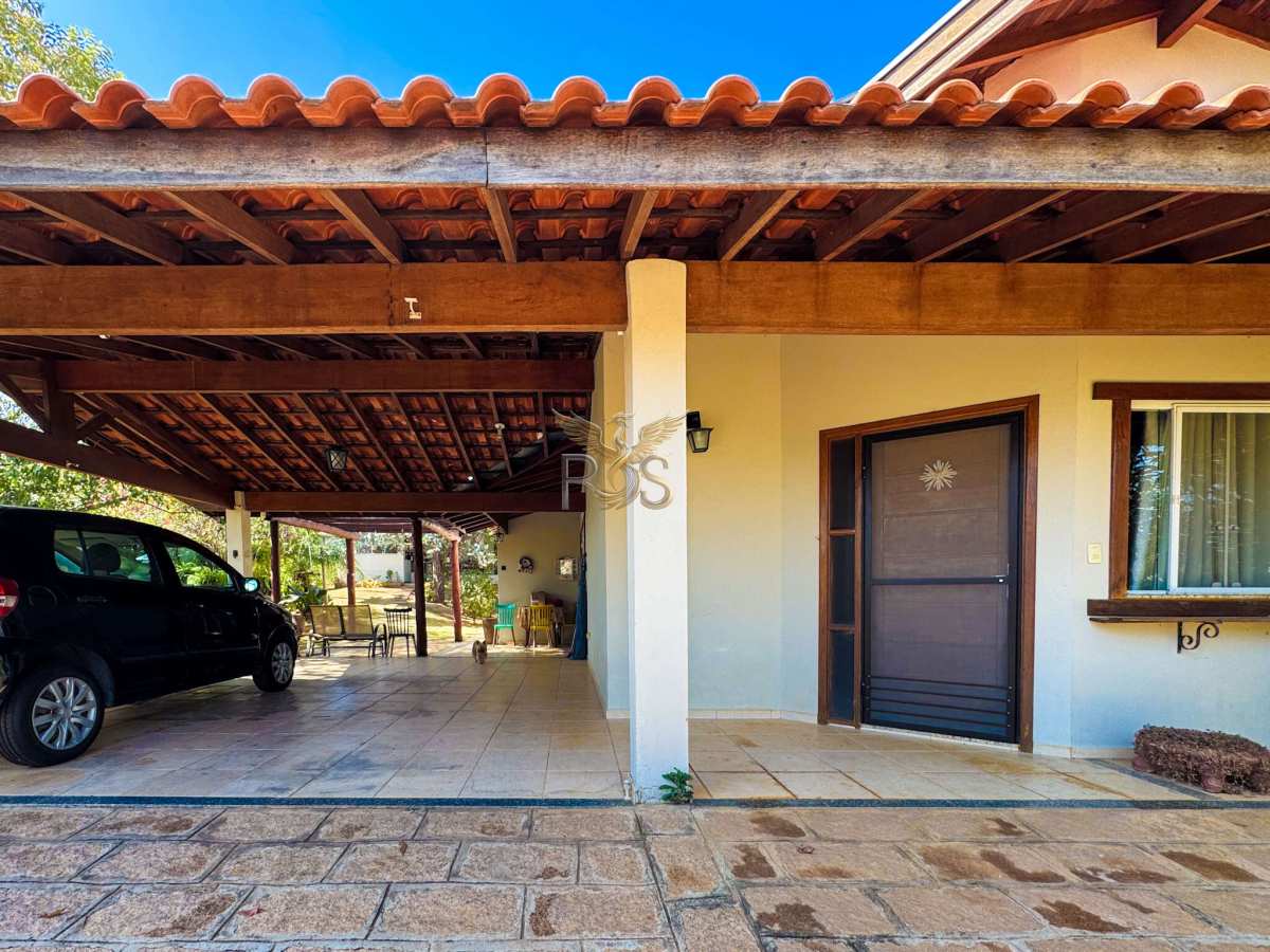 Chácara à venda com 6 quartos, 300m² - Colinas do Mosteiro de Itaici,Indaiatuba