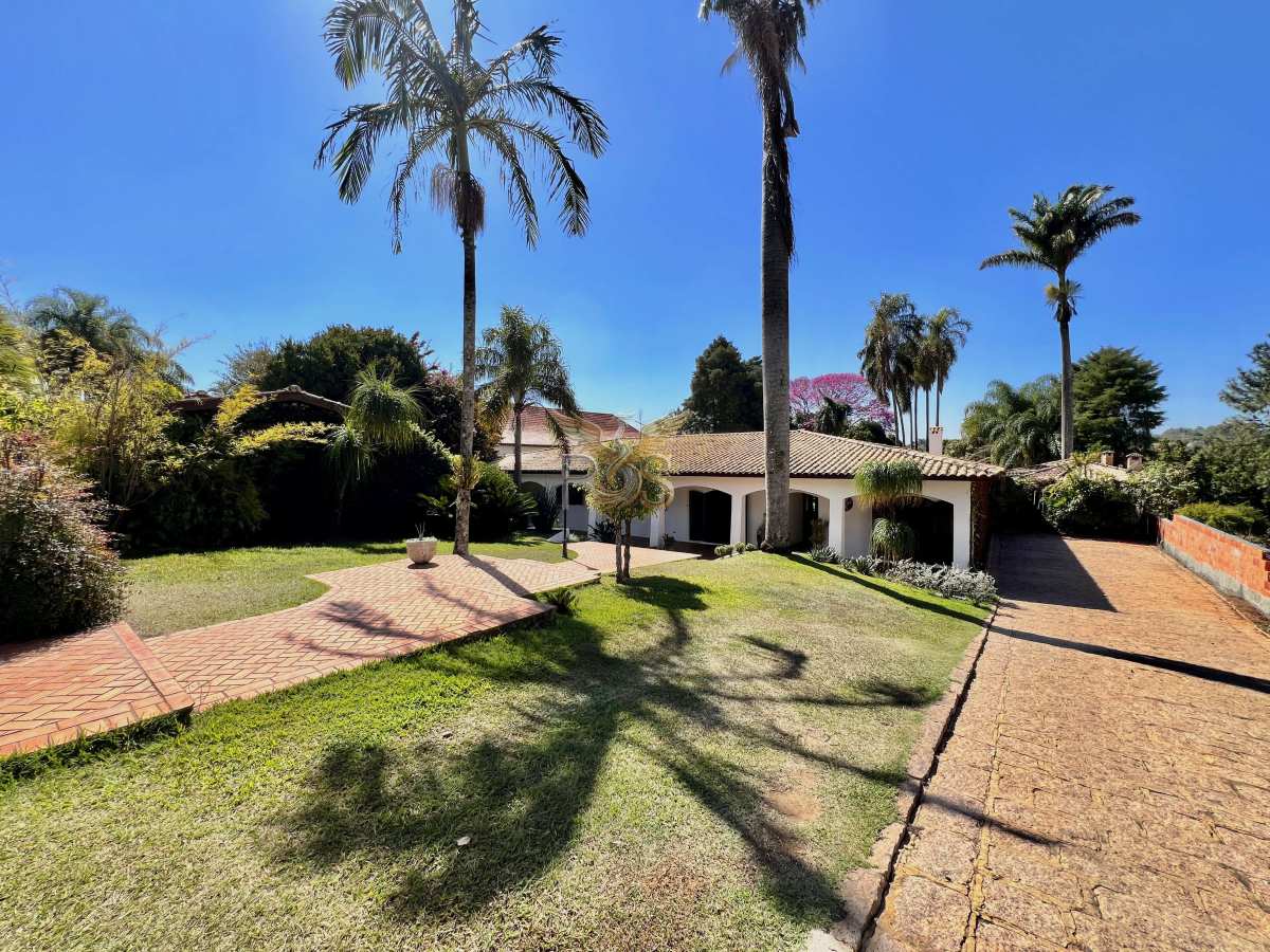 Chácara à venda com 6 quartos, 700m² - Colinas do Mosteiro de Itaici,Indaiatuba