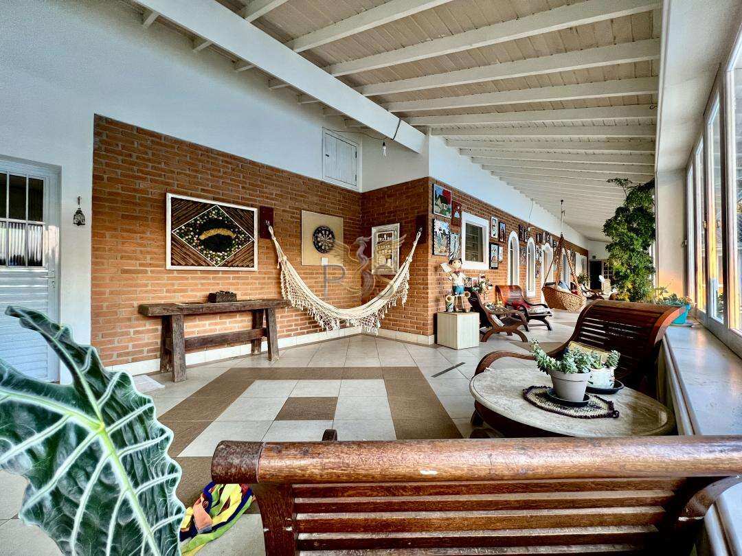 Chácara à venda com 8 quartos, 1100m² - Colinas do Mosteiro de Itaici,Indaiatuba