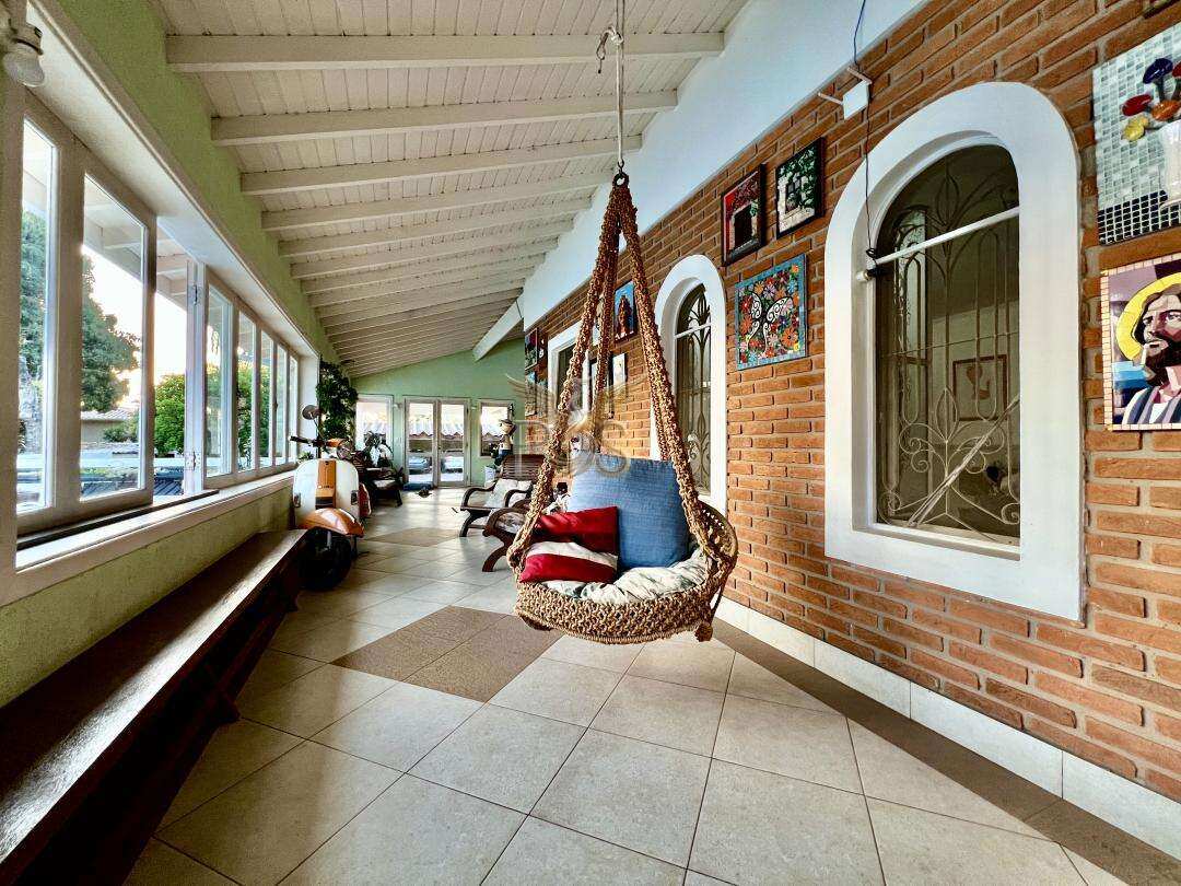 Chácara à venda com 8 quartos, 1100m² - Colinas do Mosteiro de Itaici,Indaiatuba